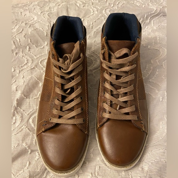 Men’s Boots - Picture 2 of 5